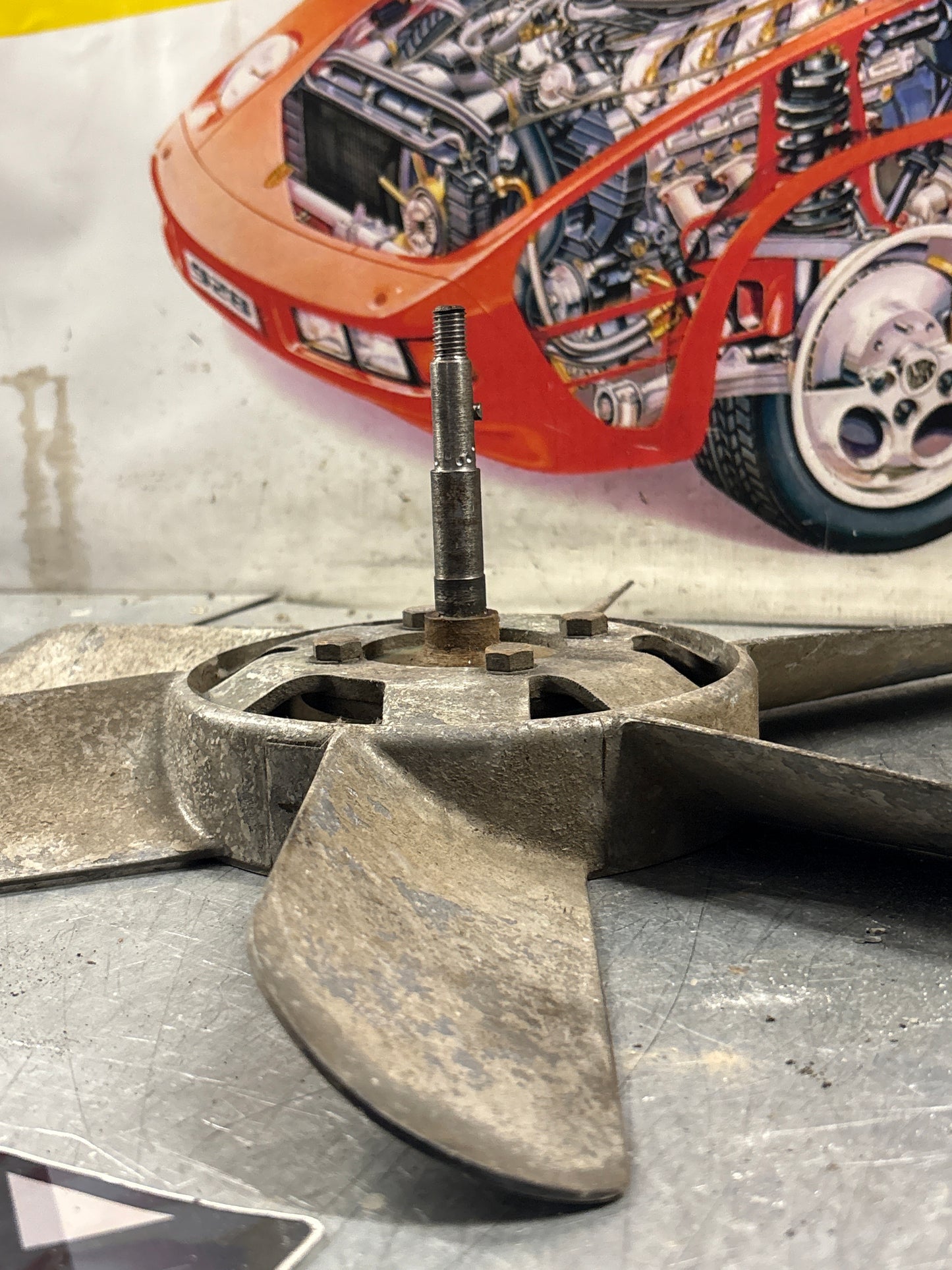 Porsche 928 early Engine cooling fan used 92810613701 / 1082051006