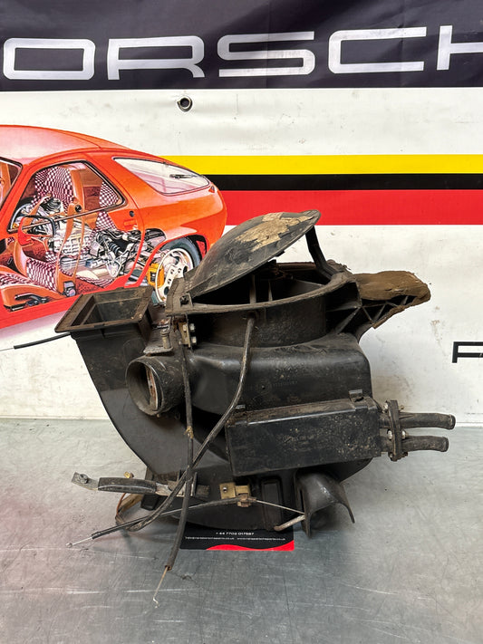 Porsche 924 76-79 heater blower fan assembly, complete with fan 321819096 / 823819096A / 321819095 / 823819095 used