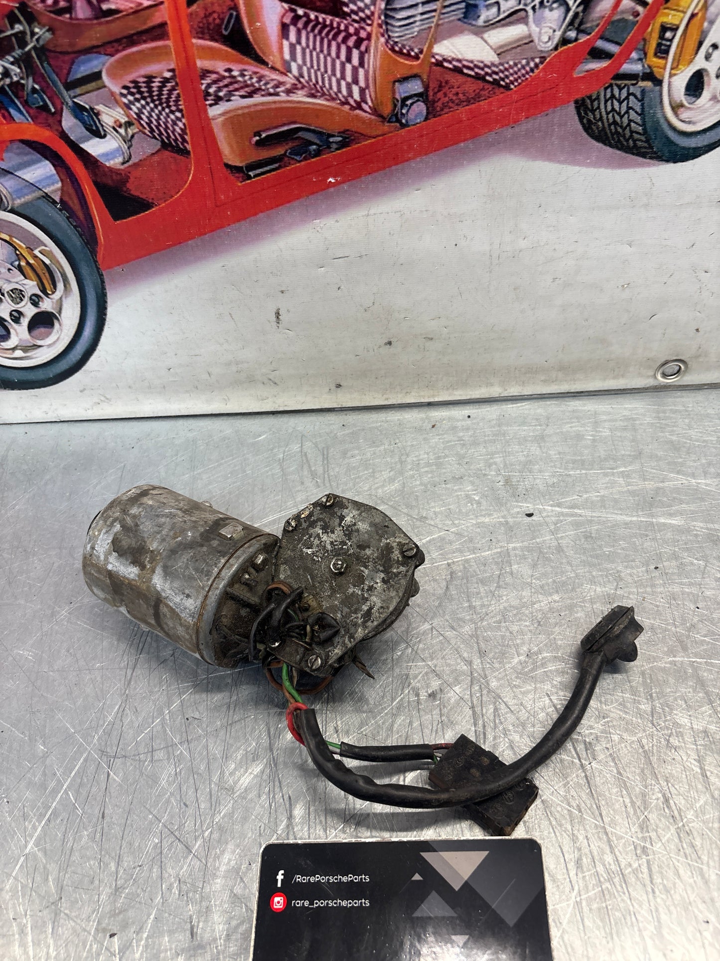 Porsche 914 right headlight motor, used, 91462411411