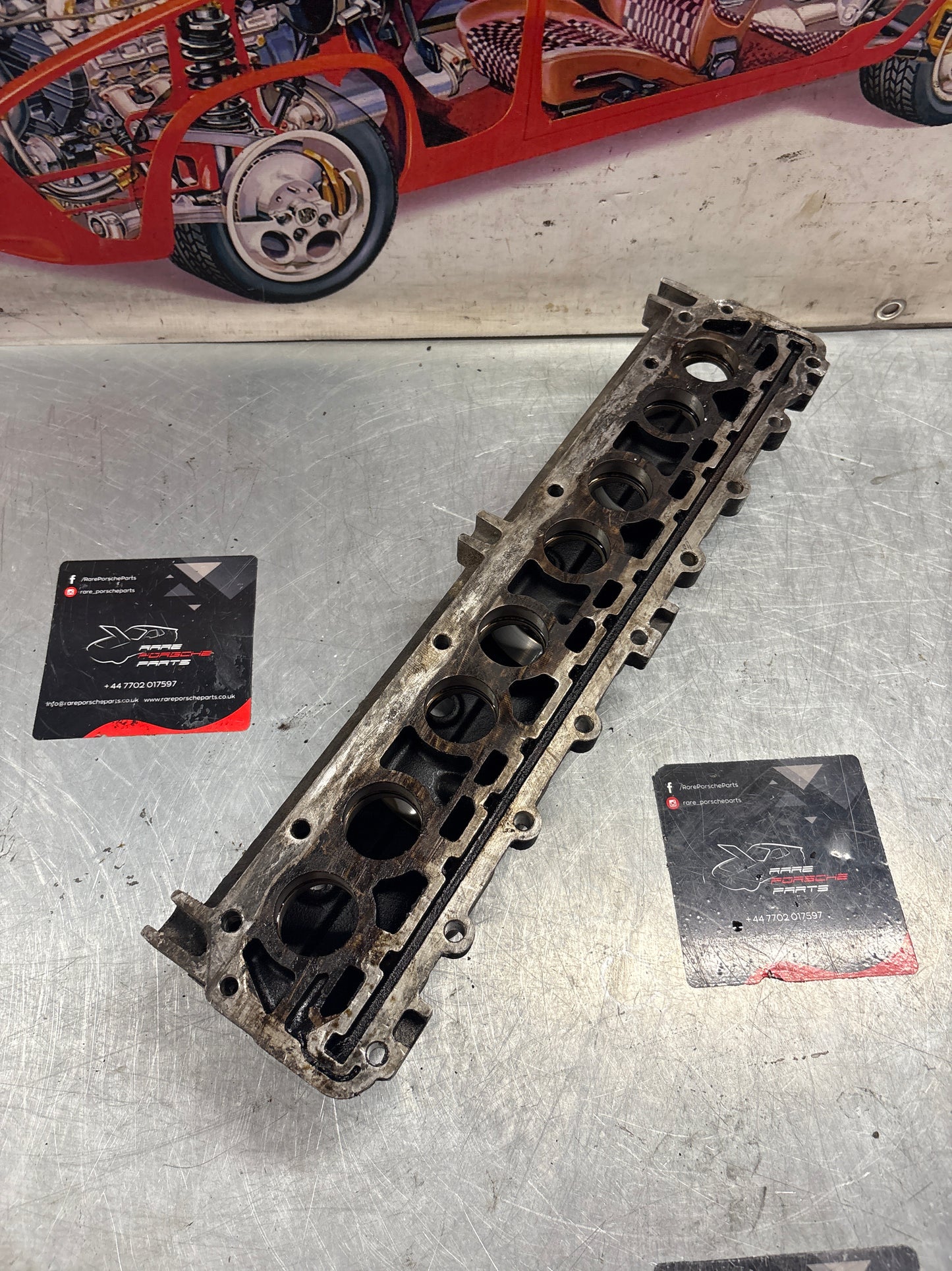 Porsche 924S 944 2.5 2.7 camshaft housing 9441052507R