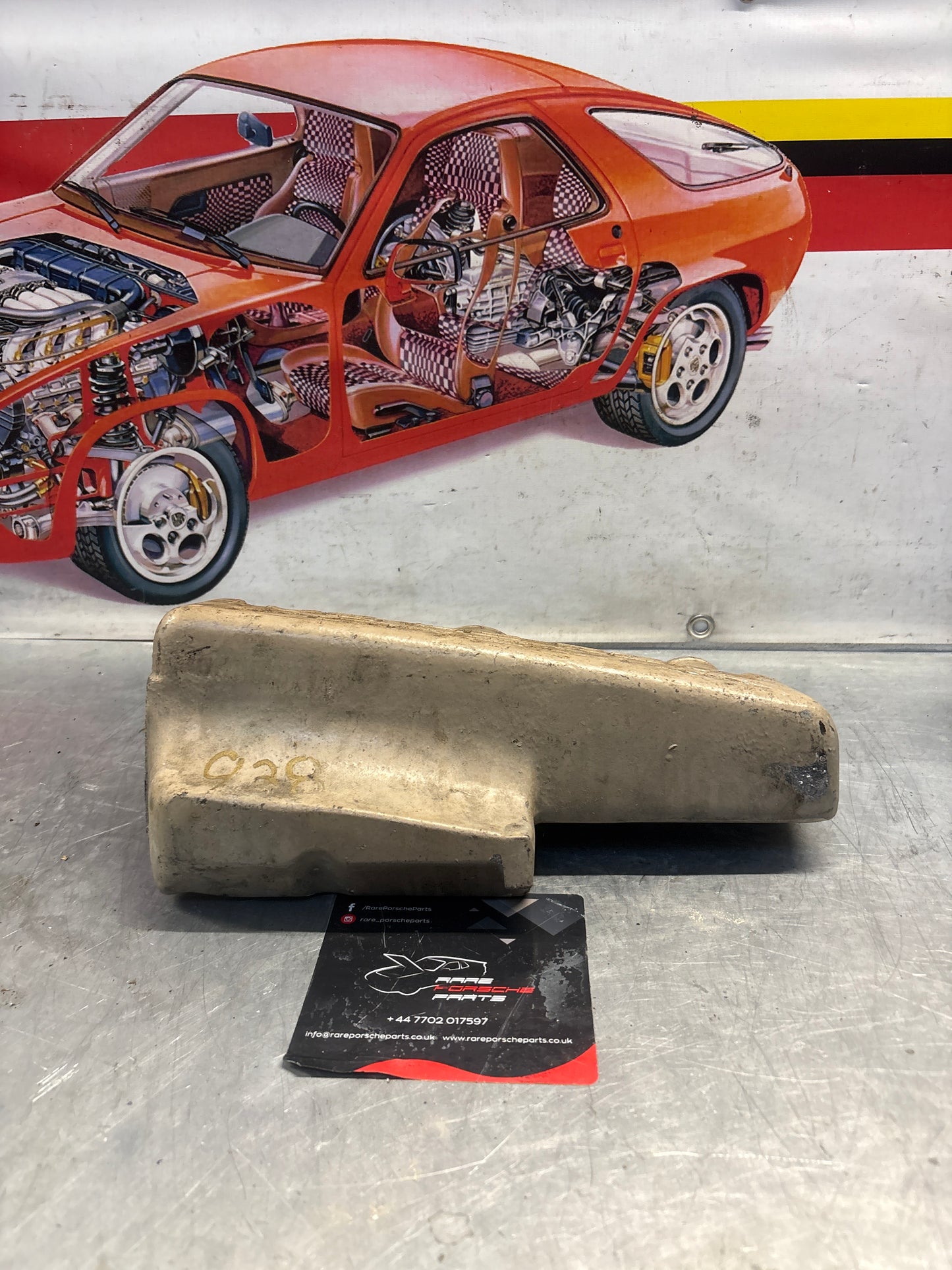 Porsche 928 Intake Manifold, used 9281105542R