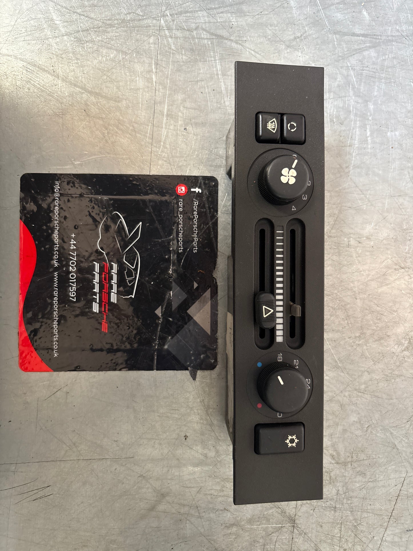 Porsche 944 climate heater control switch unit with air con 86-92 years. 94465302104 used
