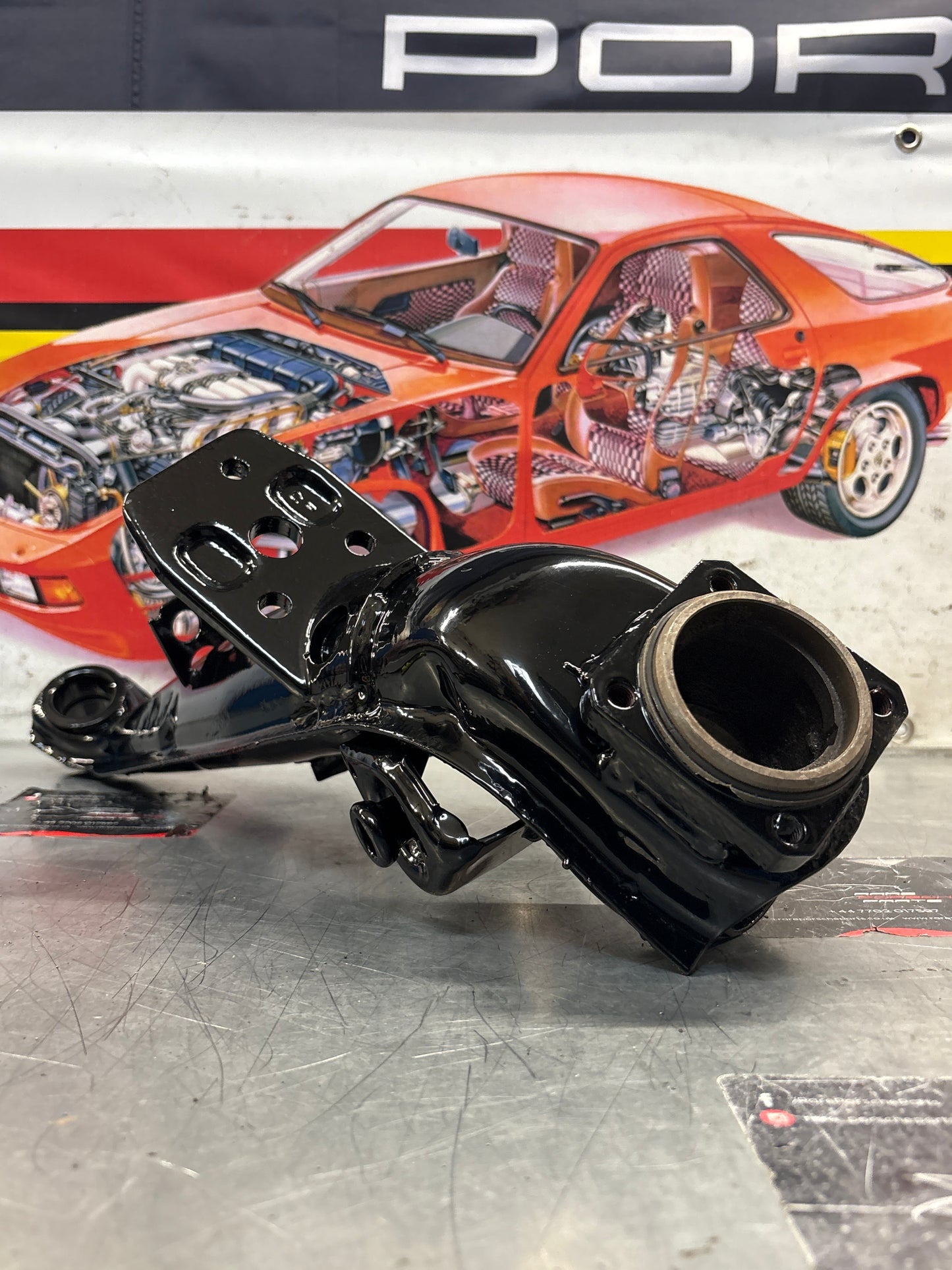 Porsche 924 944  -85.5 Rear right trailing arm,  refurbished 94433102200