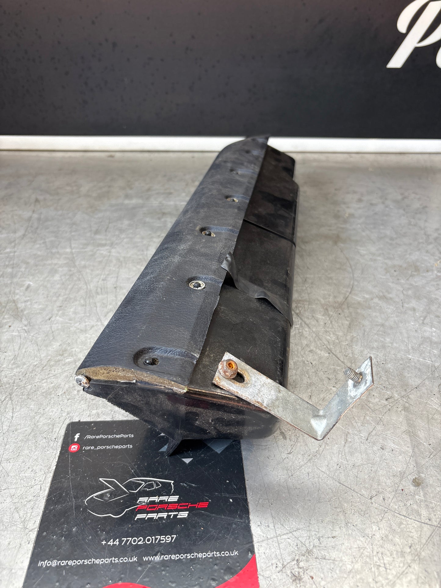 Porsche 928 parcel shelf, used marine blue, used RHD only!! 92755211802