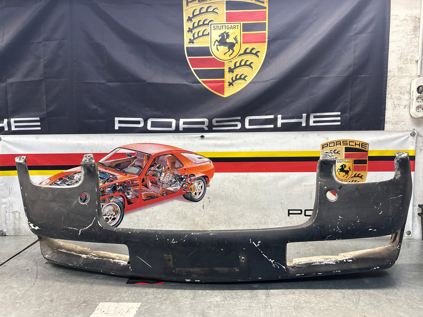 Porsche 928 front bumper cover panel, used 92850501306