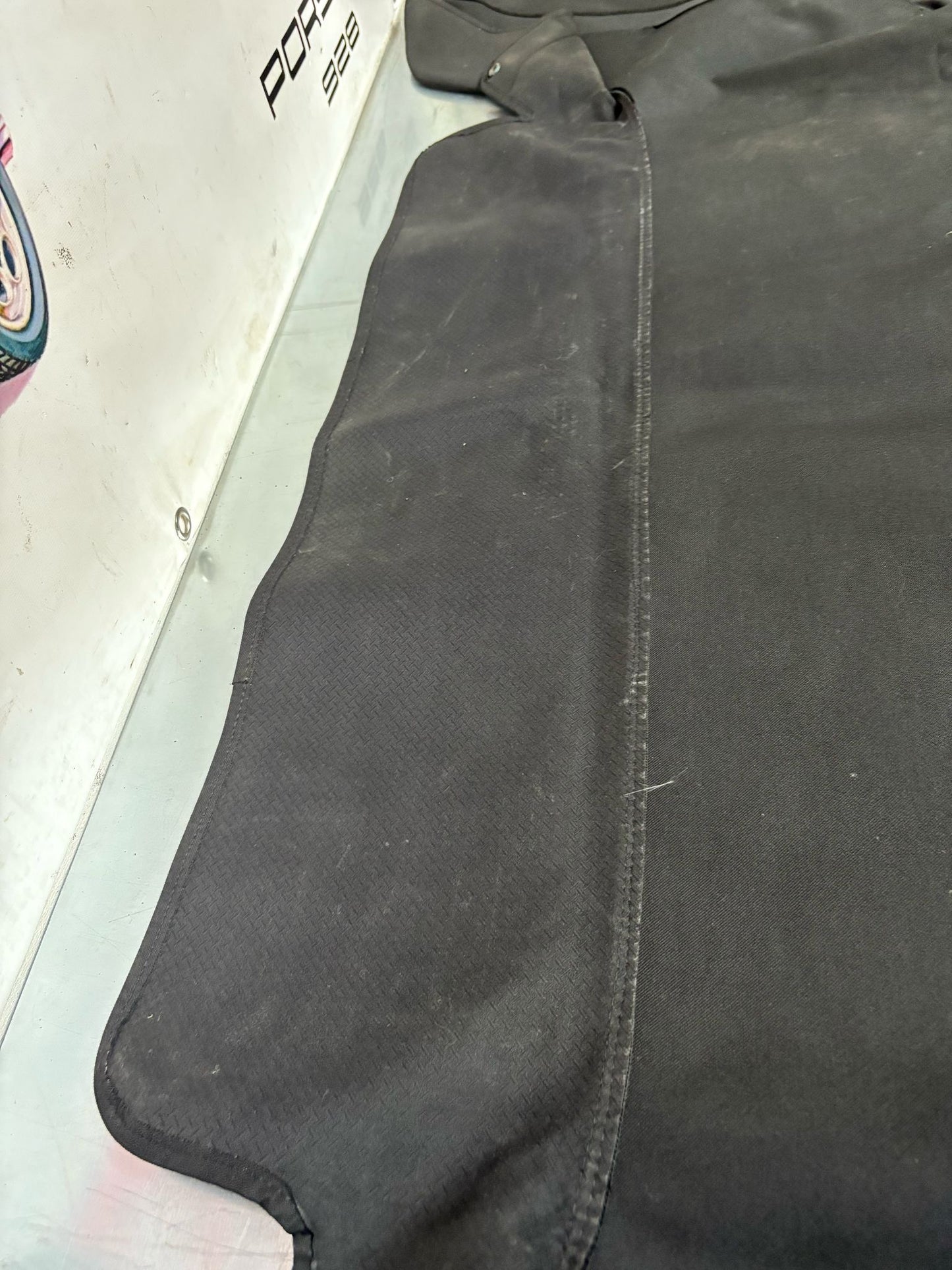 Porsche 944 convertible cabrio tonneau cover, used 94156102310