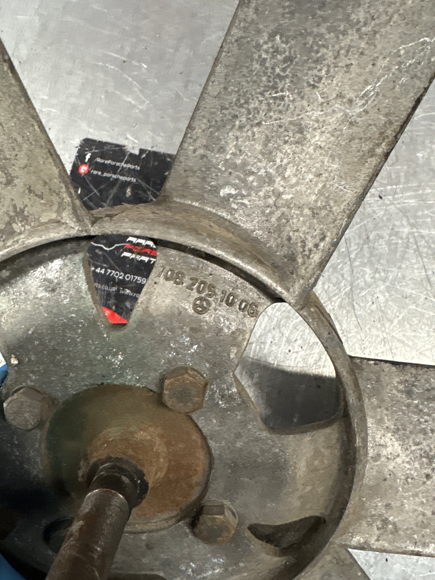 Porsche 928 early Engine cooling fan used 92810613701 / 1082051006