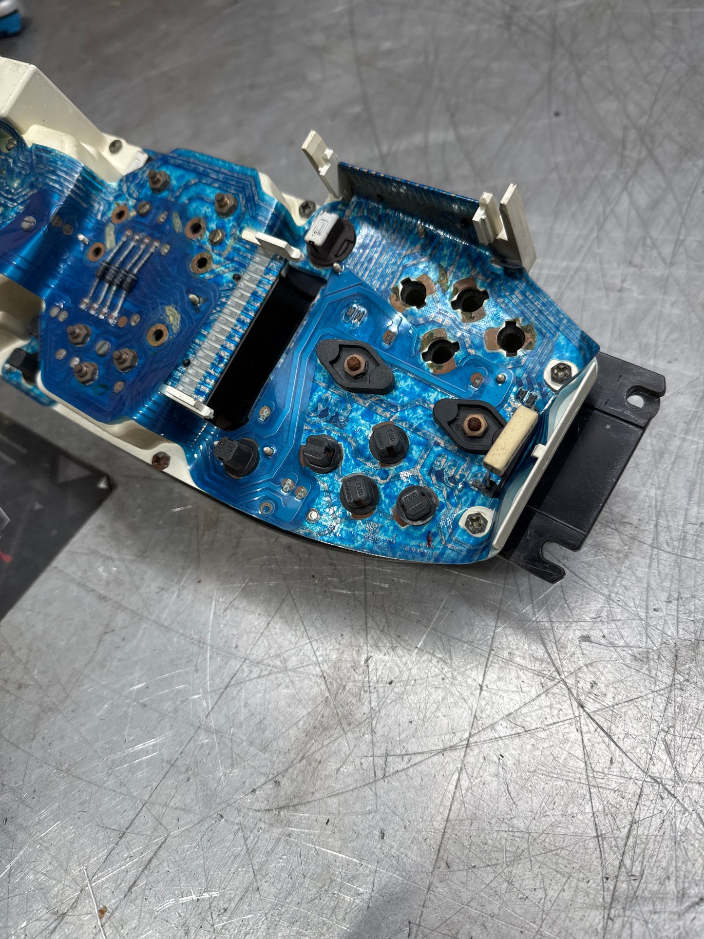 Porsche 944 Turbo Armaturenbrettuhr Binnacle Pod Tachometer 95264131101 gebraucht