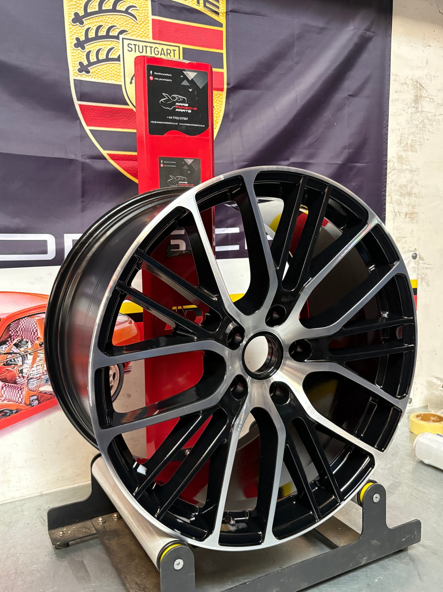 Porsche Panamera 11.5Jx21” ET69 alloy wheel 971601025AQ very nice condition, used