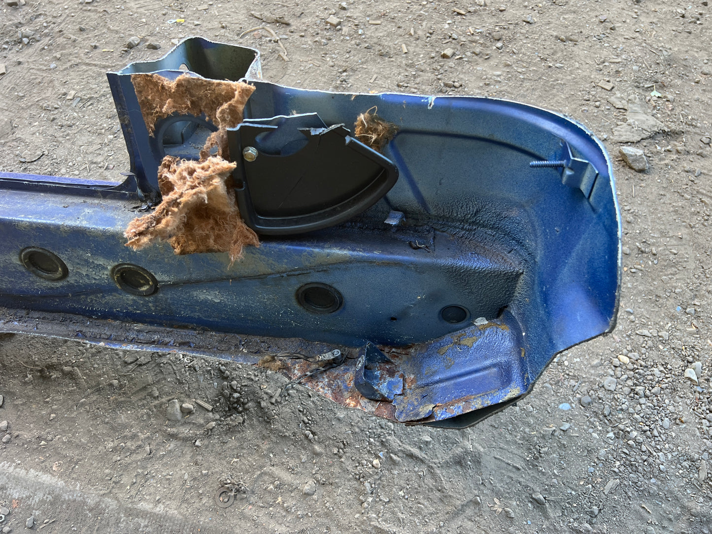 Porsche 944 left side cut, rear fender with sill 94450390303, 94450361102