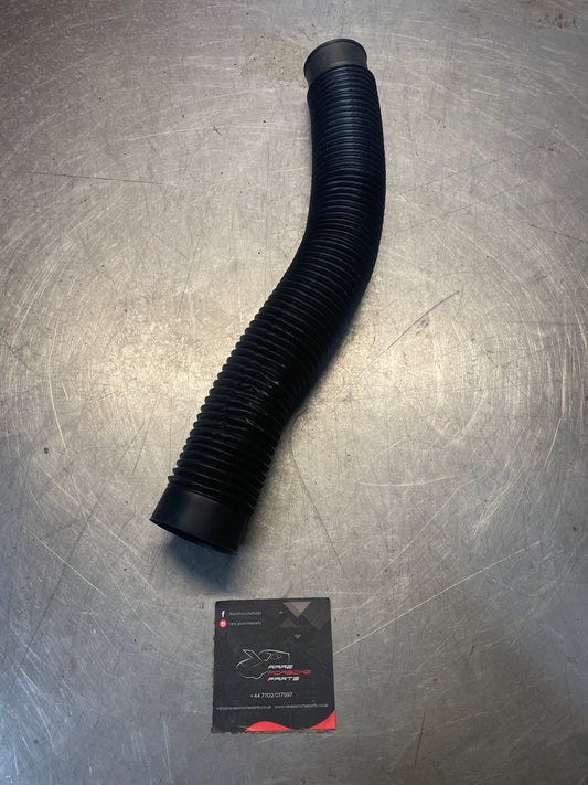 Porsche 928 flexible air pipe, used 92857462502