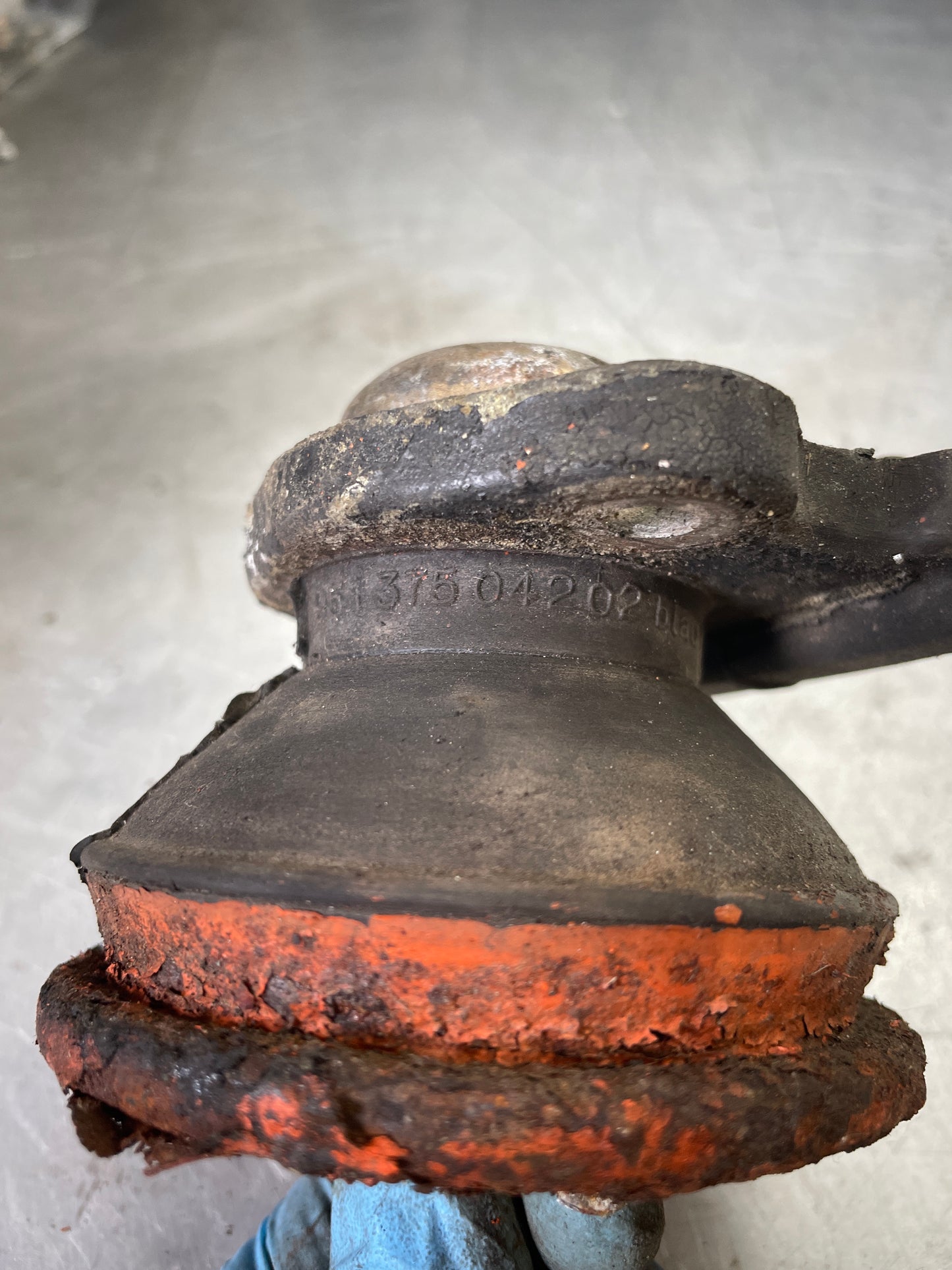 Porsche 924S / 944 Turbo / 968 orange Engine Mount, used 95137504204 / 95137504205 / 95137504202