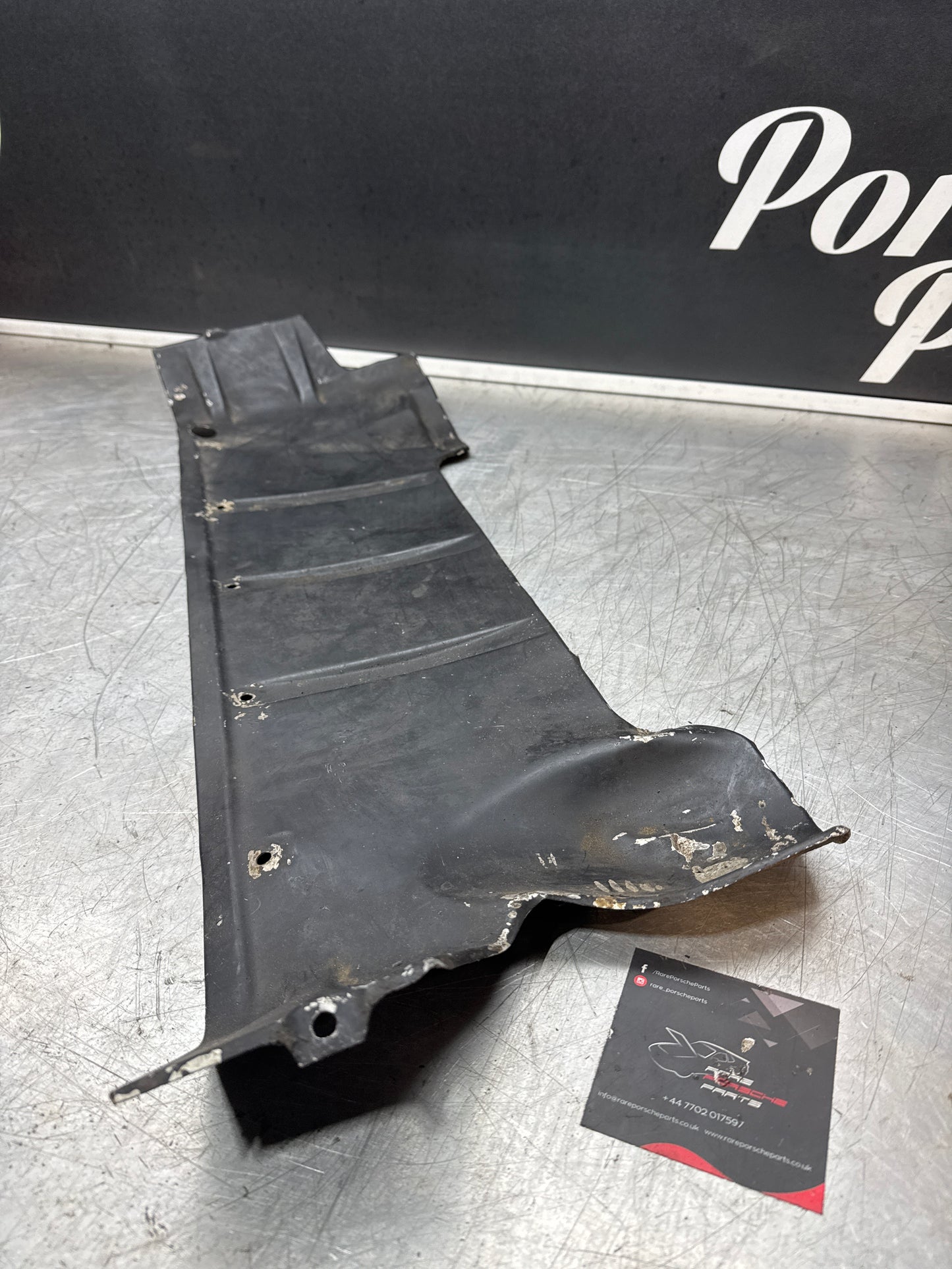 Porsche 928 aluminium under shield 92850494104 used