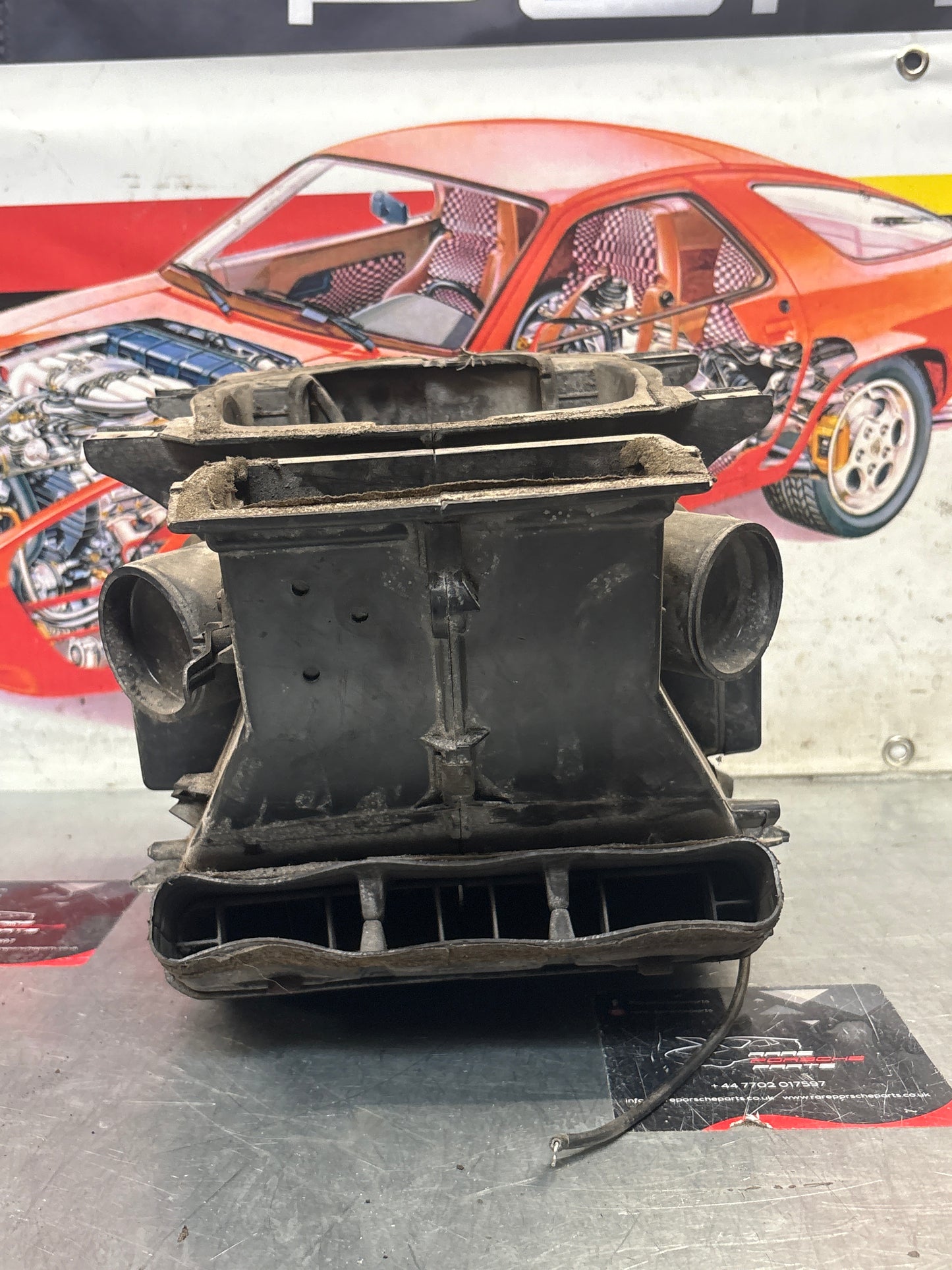 Porsche 924 80-85 944 82-85.5 heater blower fan assembly, complete 321819096 / 321819088 / 321819087 / 321819095 used