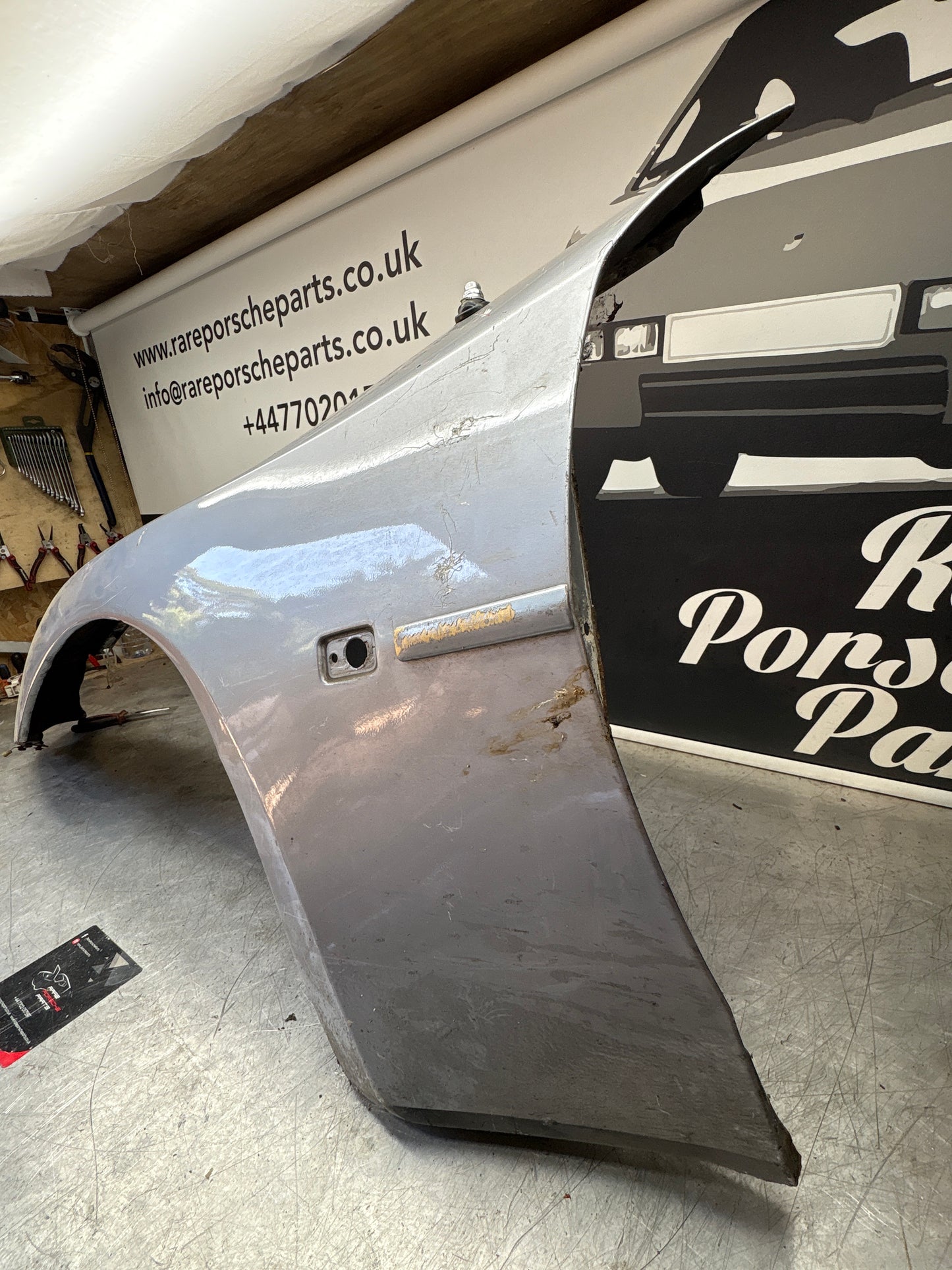 Porsche 944 left front wing, please see photos, used