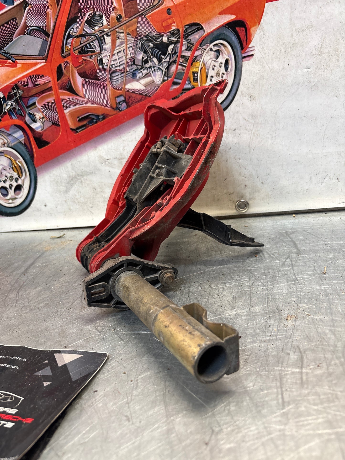 Porsche 928 right headlight swivel frame 92875024902 92875024302 used