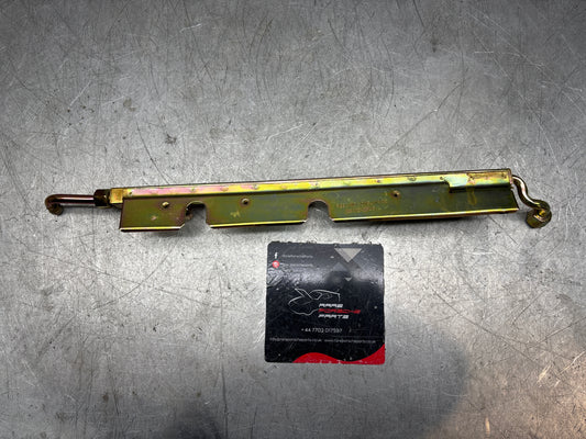 Porsche 928 S fuel rail, left, refurbished 92811007911