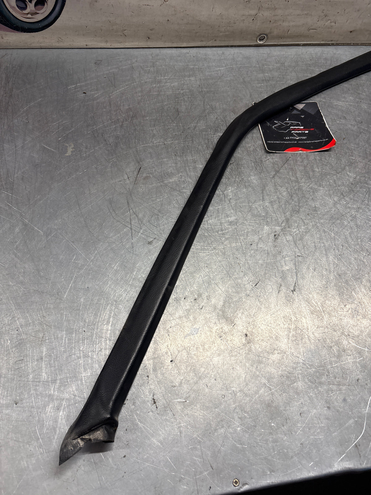 Porsche 928 right, off side door upper frame surround trim, black 92855502602, used