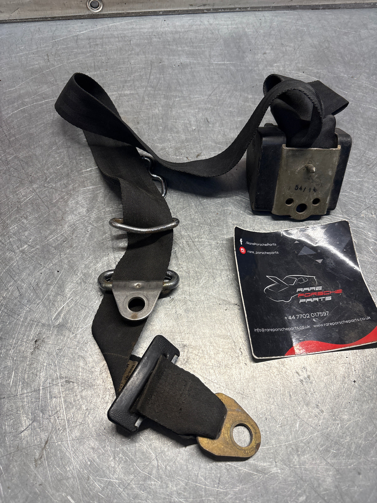 Porsche 914 right side seat belt, used 91480318211