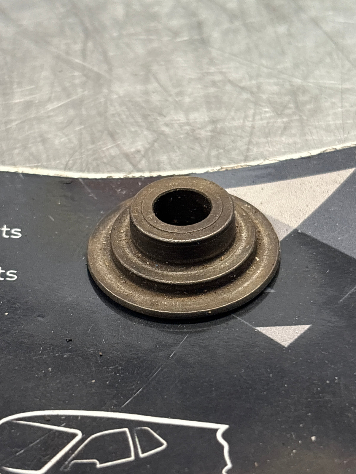 Porsche 944 S2 upper concave washer, used 94410546703