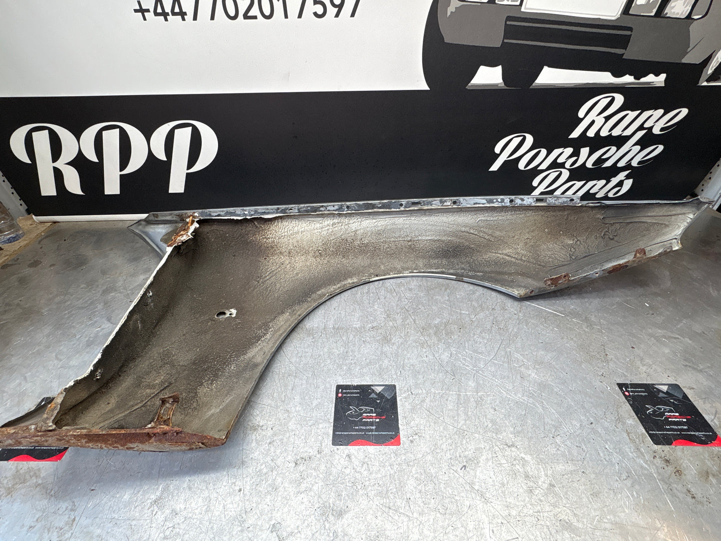 Porsche 944 early left front wing, please see photos, used
