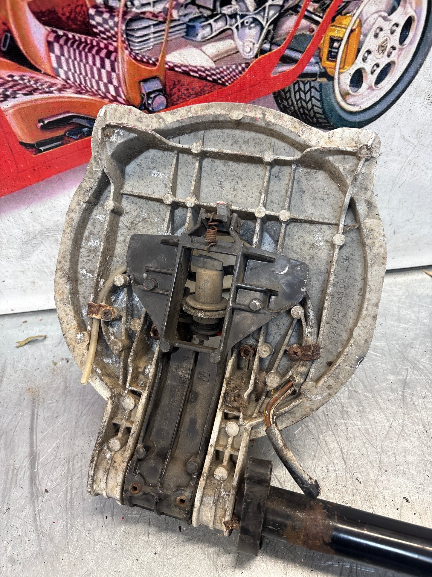 Porsche 928 right headlight swivel frame 92875024902 92875024302 used