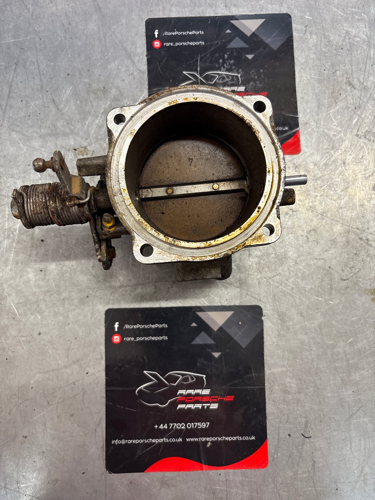 Porsche 928 4.7 Throttle Body Butterfly Valve, 9281105302R used