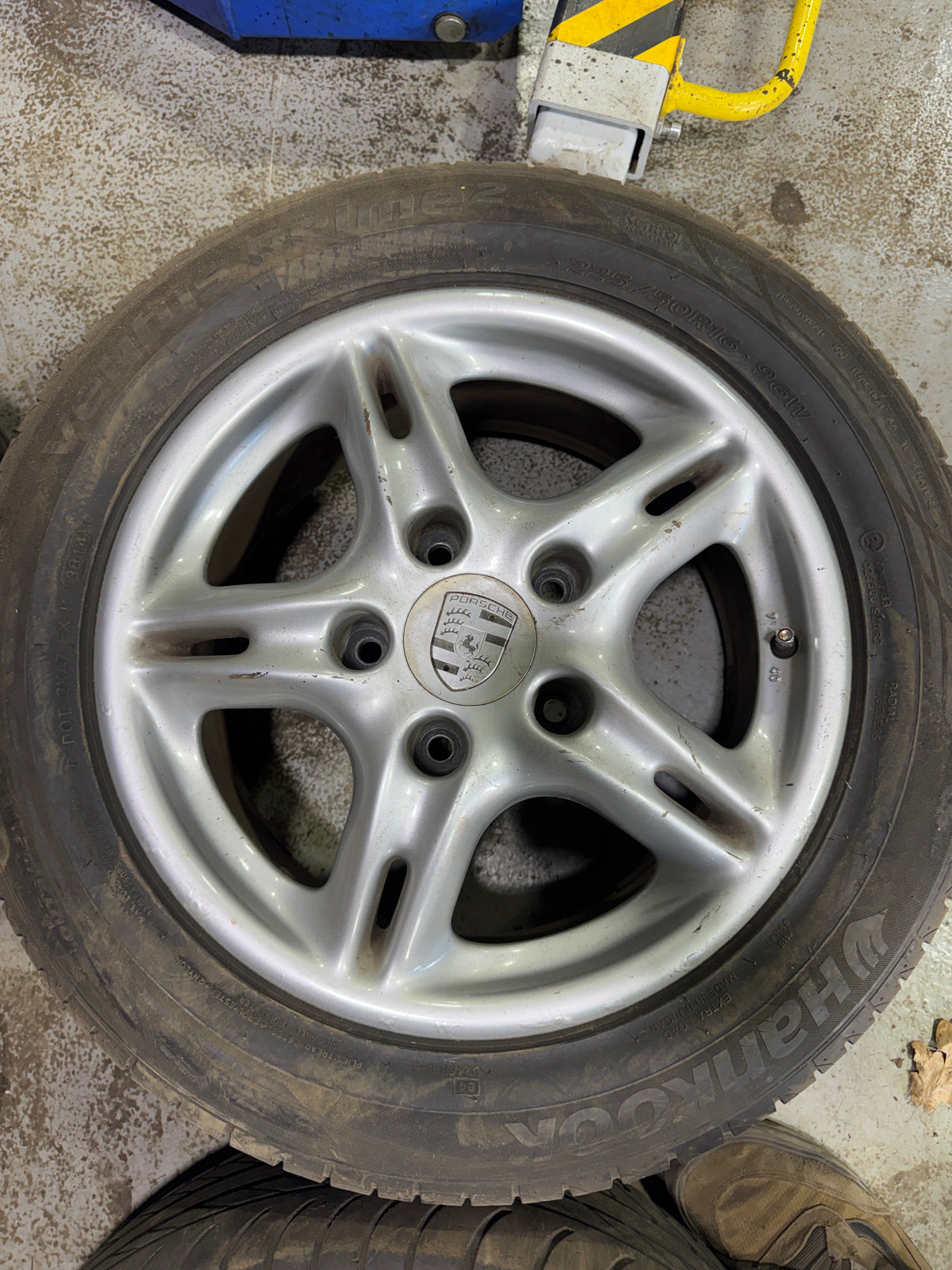 Porsche Boxster 16" 5 Twin Spoke Alloy Wheels 6&7J -99636211200 9963621120- Used