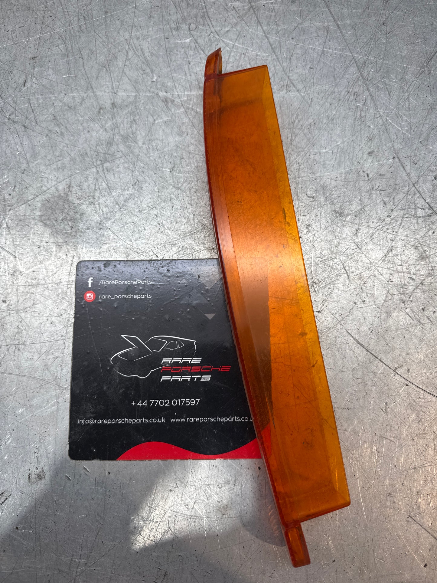 Porsche 944 S2 right hand indicator lens, 95163116201 used, cracked