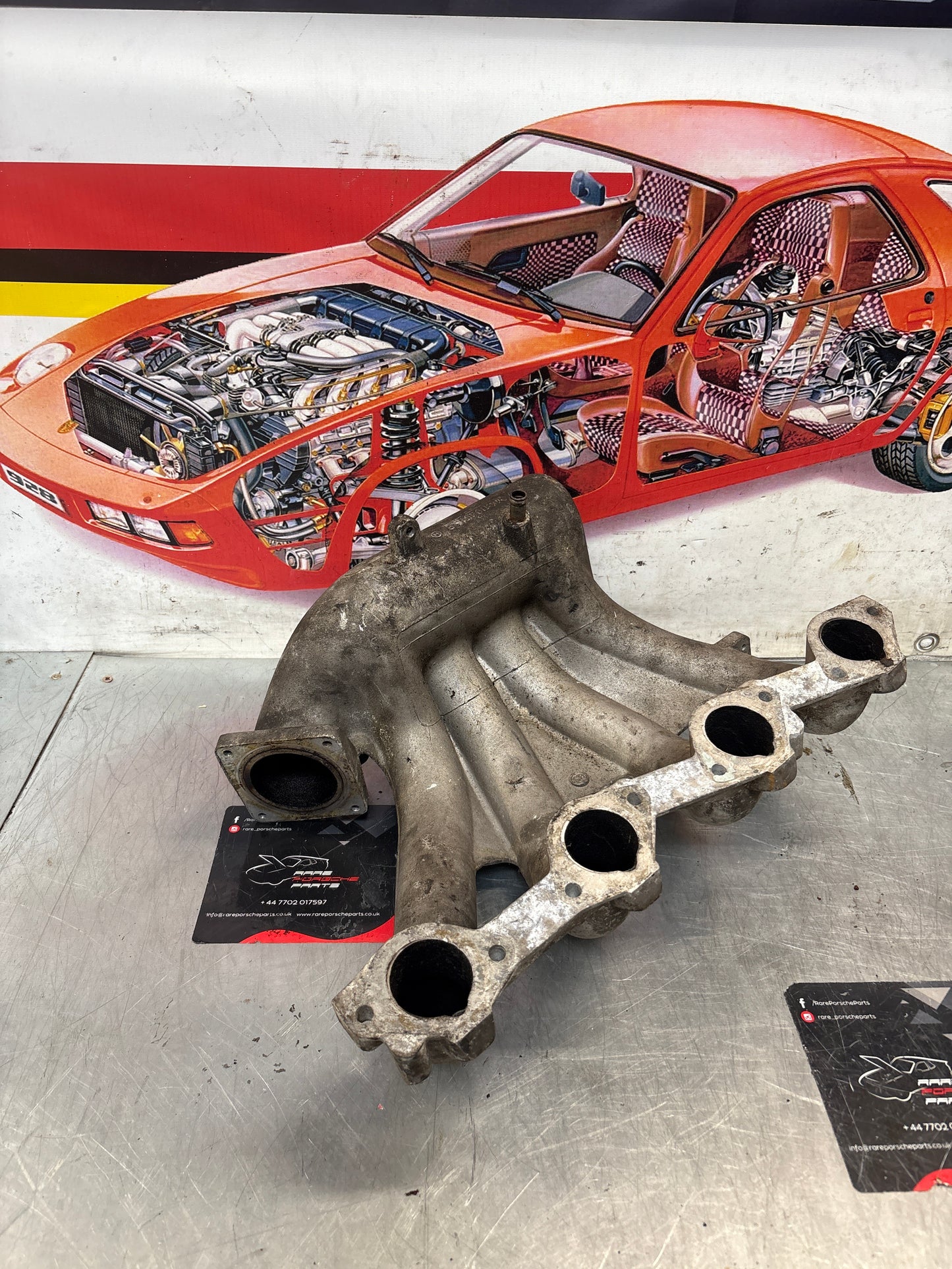 Porsche 924s 944  2.5 8v Inlet Manifold 9441101516R