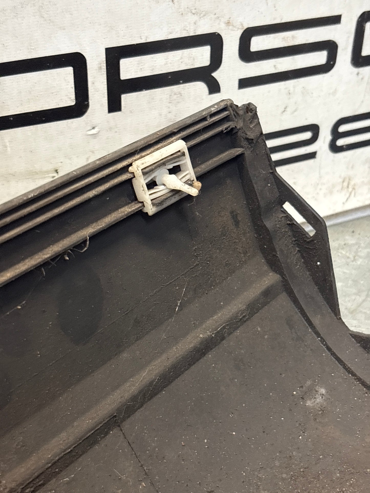 Porsche 911 964 right side sill cover, used 96455919401