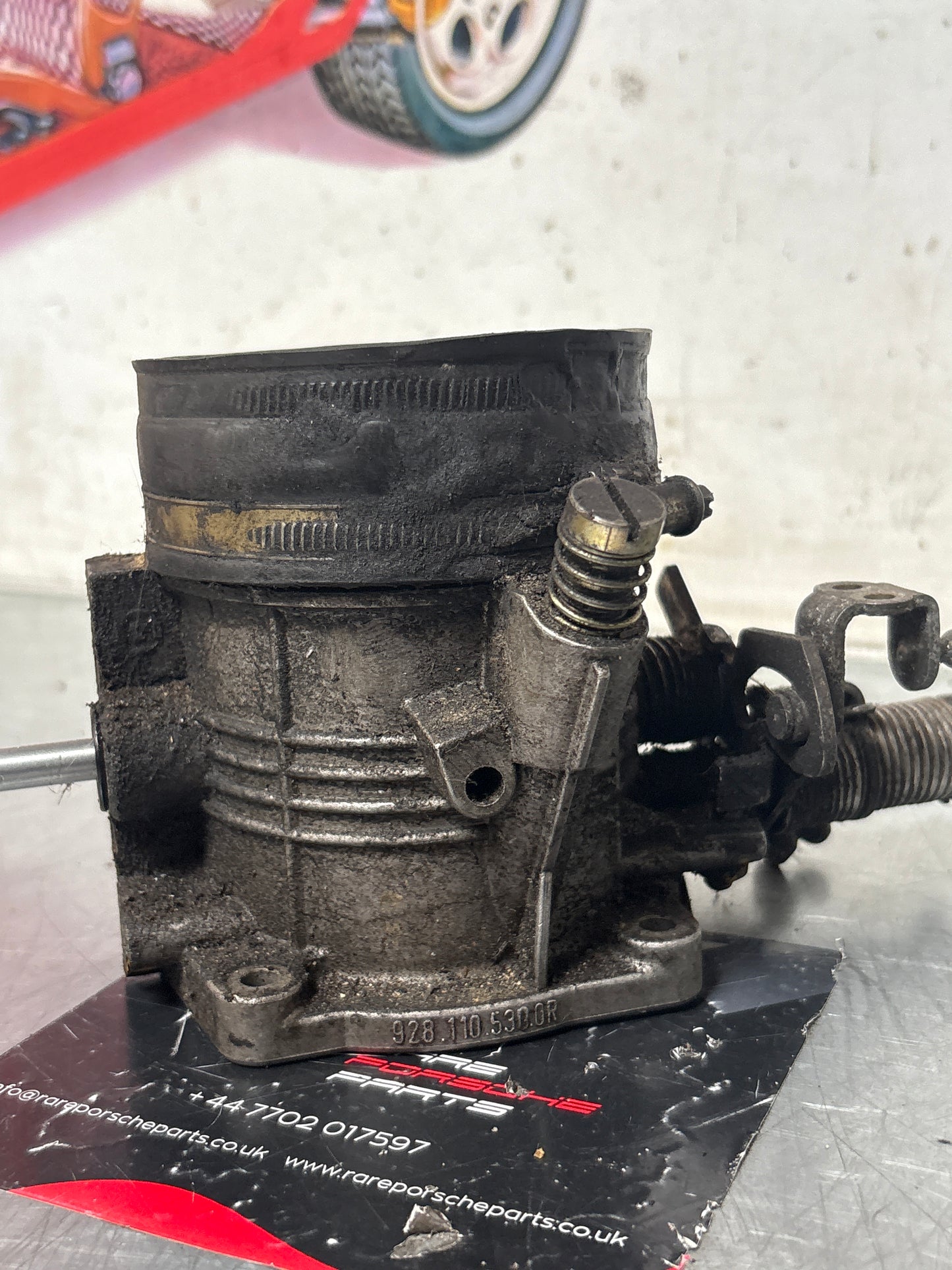 Porsche 928 4.7 Throttle Body Butterfly Valve, 9281105300R used