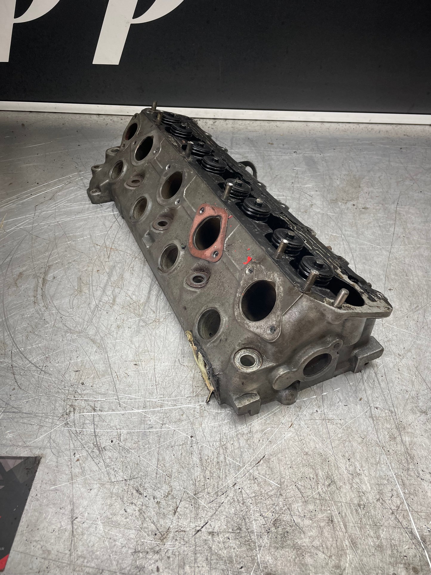 Porsche 944 8V Cylinder head, used 9441043036R