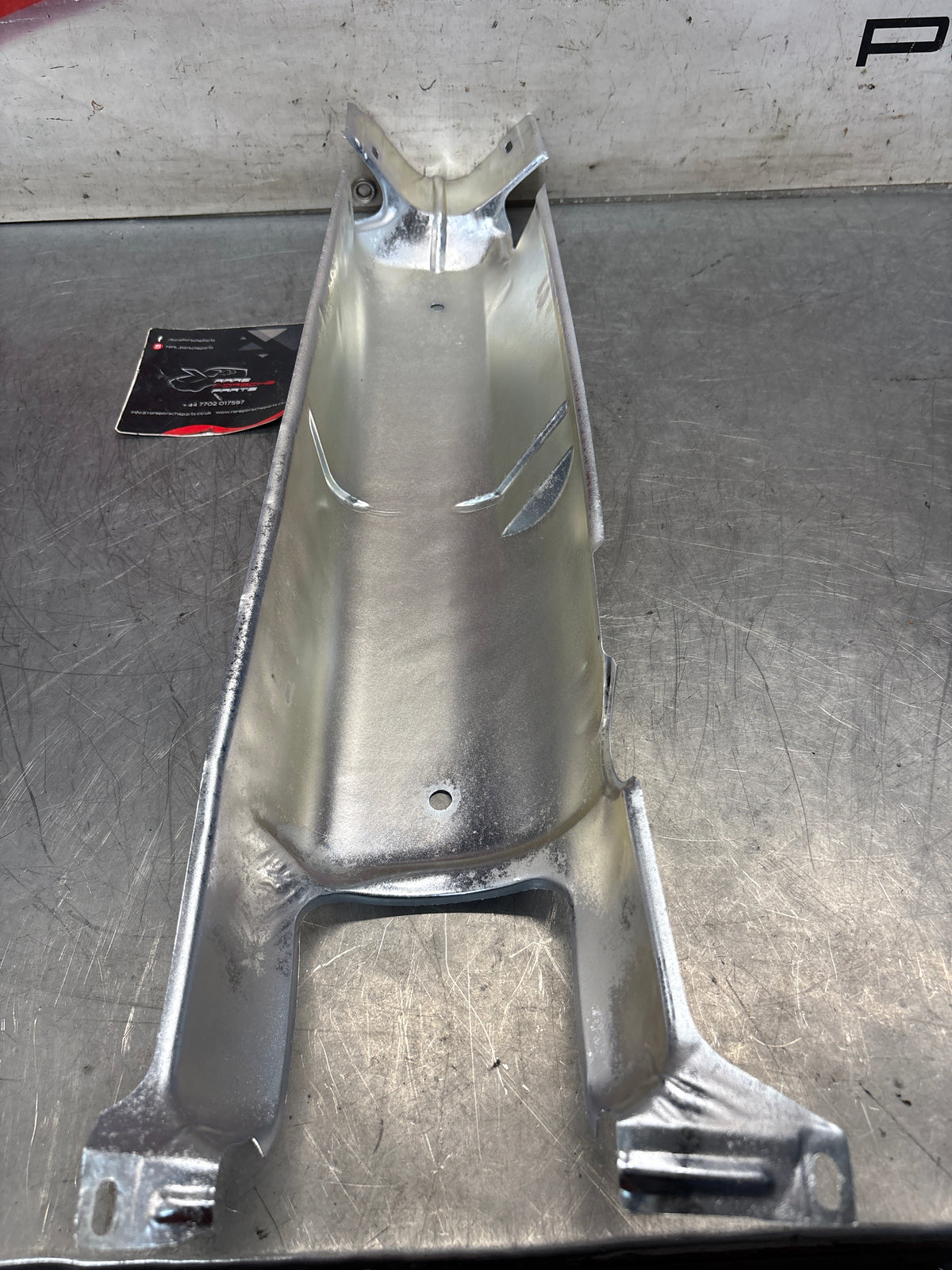 Porsche 924 (from 82) 924S 944 heat shield, middle section, 95150486900, refurbished 