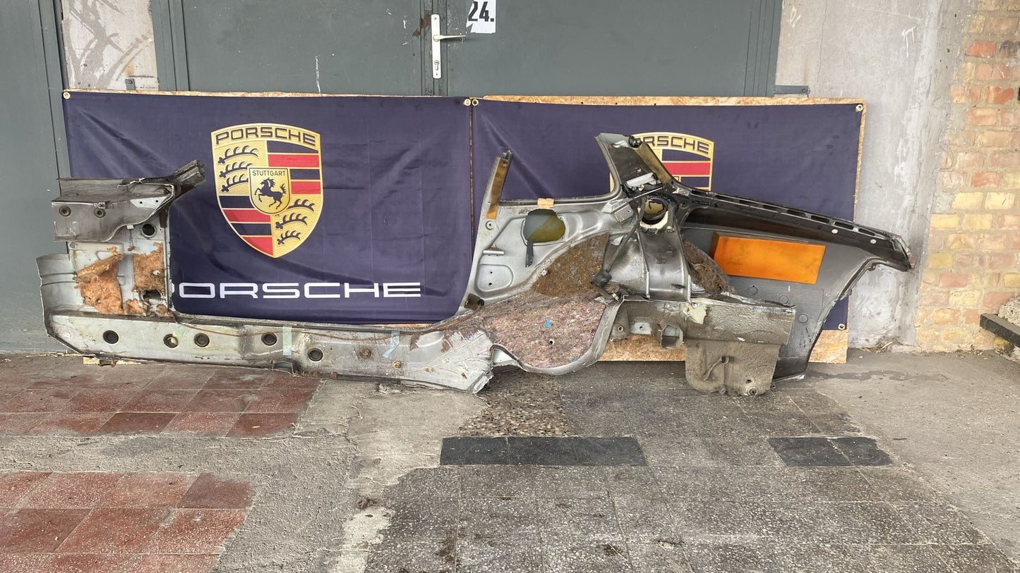 Porsche 944 Right side cut, rear fender with sill 94450390403, 94450361200