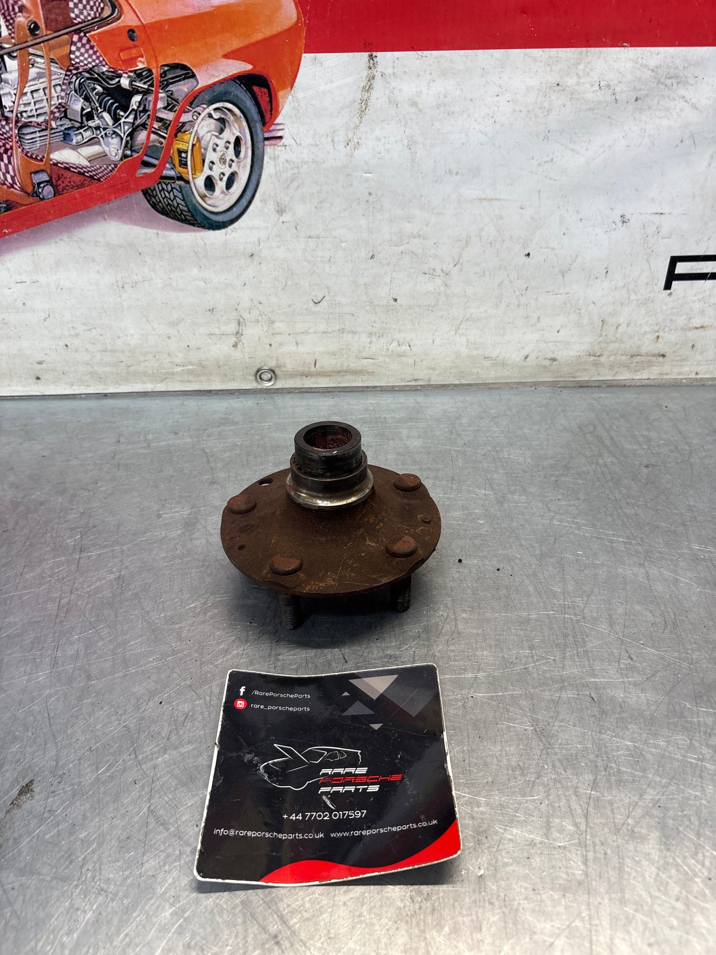 Porsche 928 rear wheel hub, 92833106507, used with short stud bolt