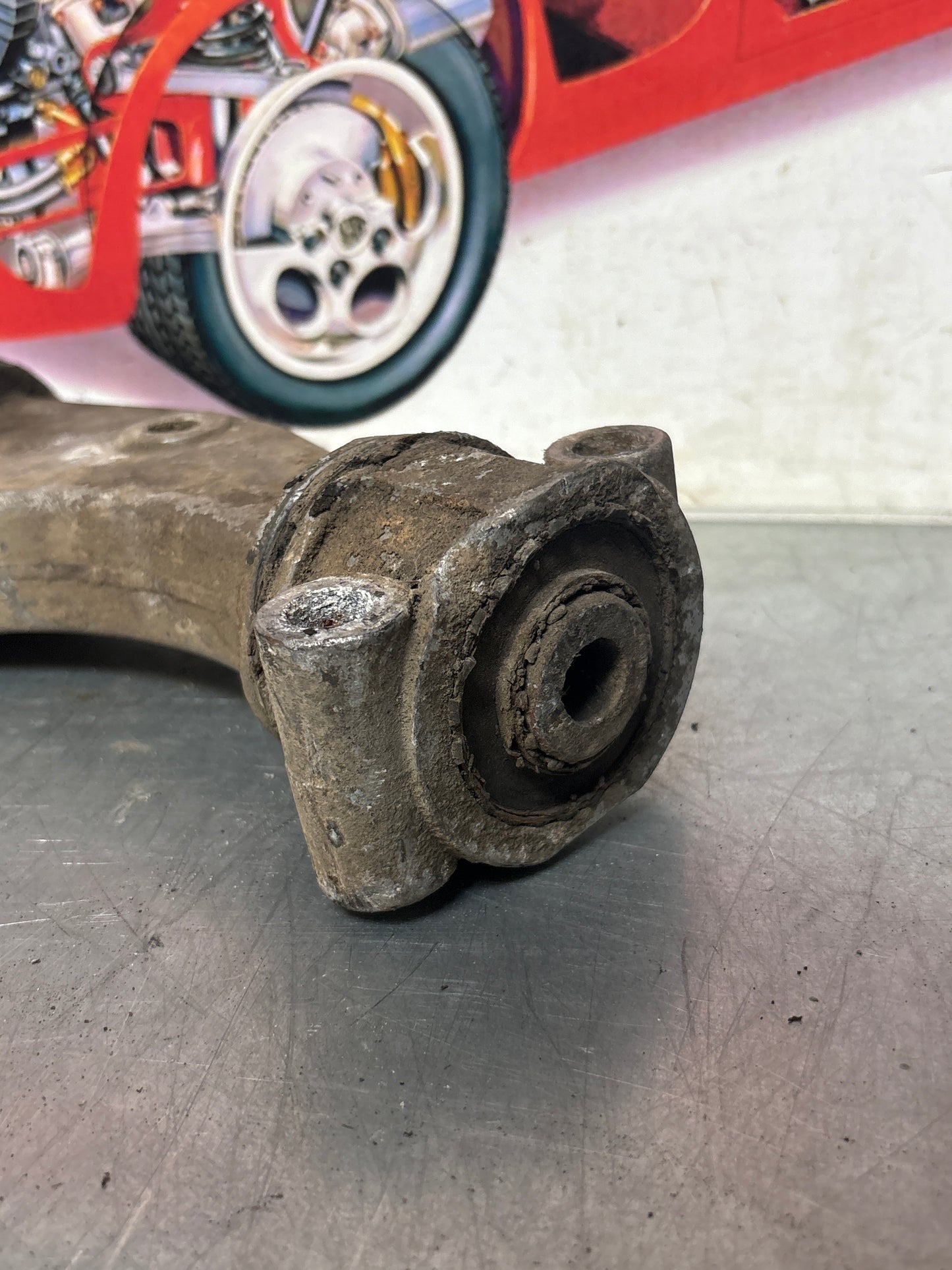 Porsche 928 front lower wishbone arm, used 92834141306