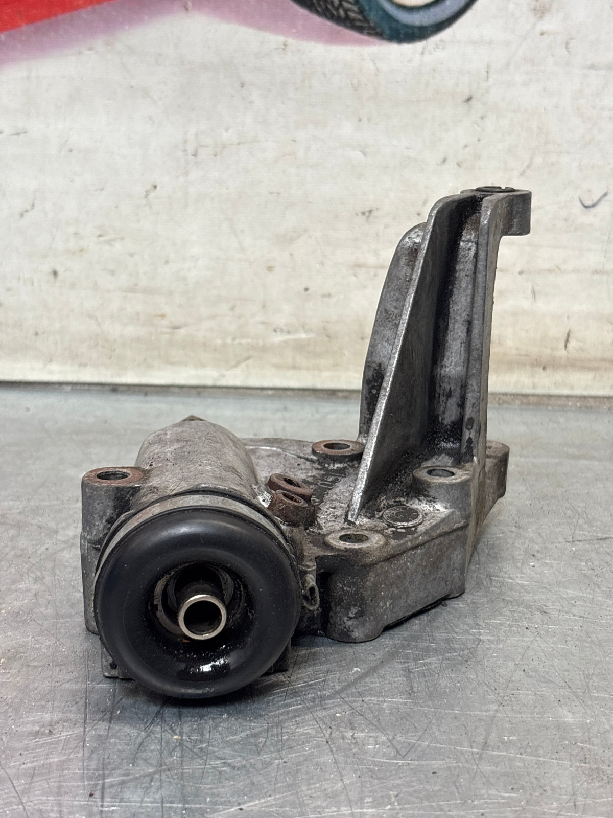 Porsche 928S engine timing belt tensioner, used 9281055414R