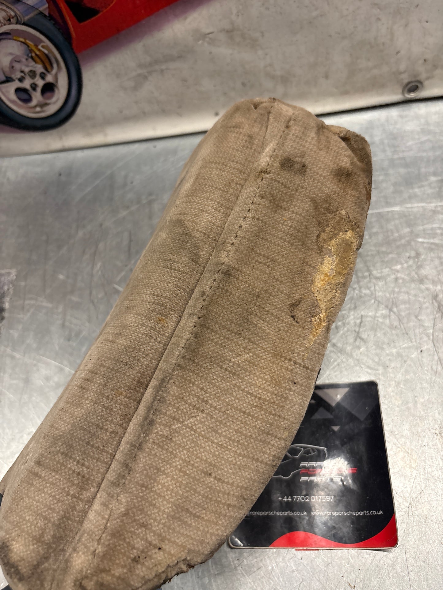 Porsche 928 rear right seat upper cushion, carpeted, beige, used 92852204650