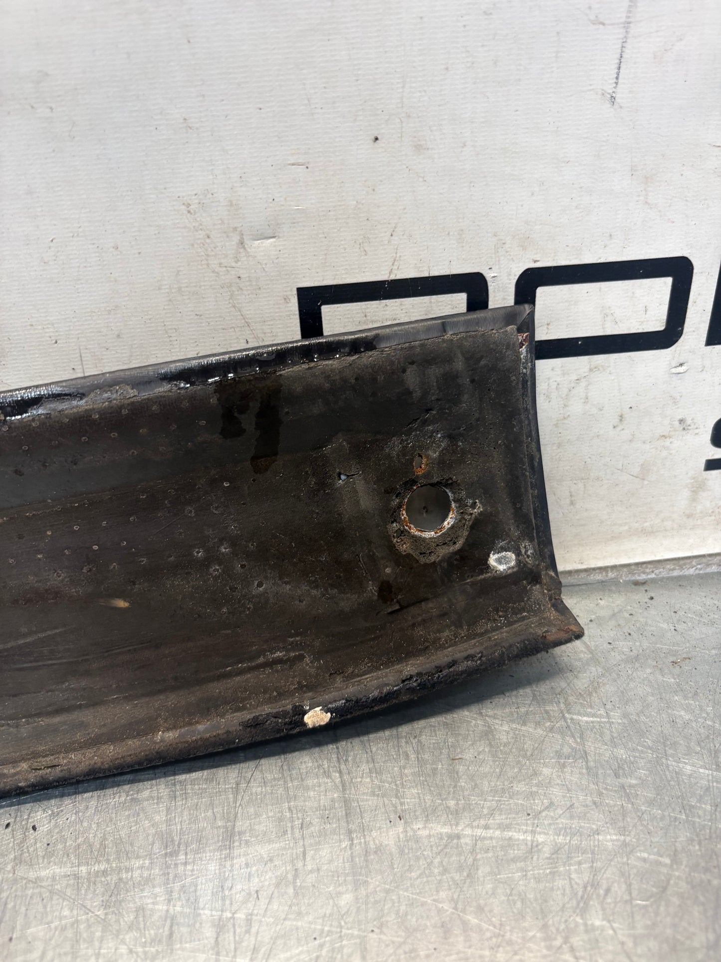 Porsche 924 944 -85.5 front roof / sun visor trim, black 477867511, used
