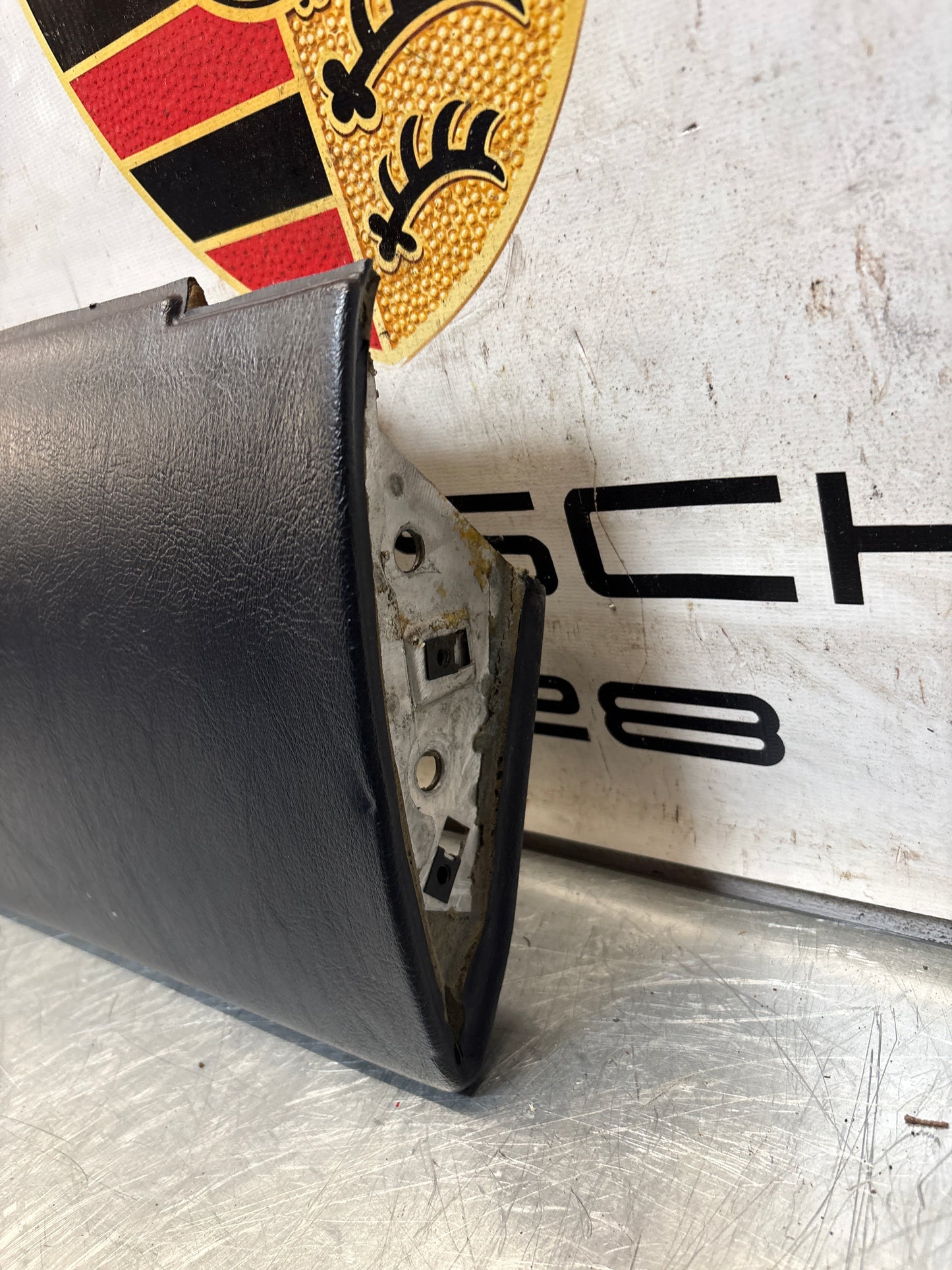 Porsche 911 964 dashboard lower knee protection trim, marine blue leather, used 96455207304 / 96455207300