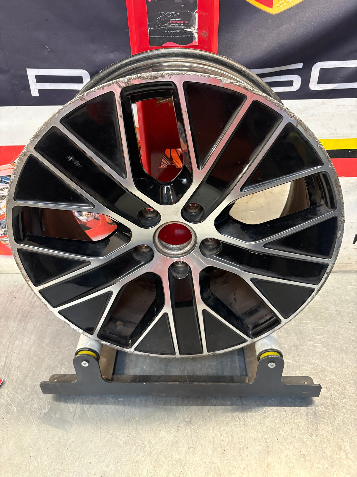 Porsche taycan wheel, spares or repair 9J1601025J