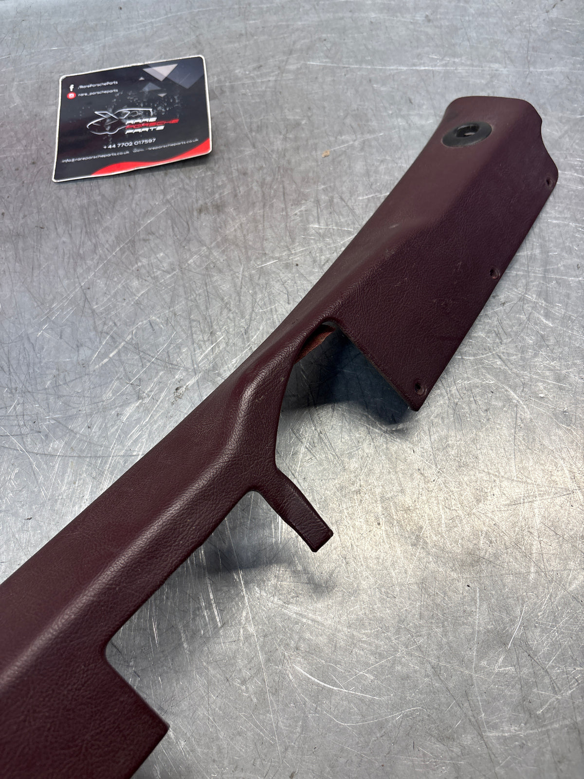Porsche 928 tailgate interior trim, used, burgundy 92855504705