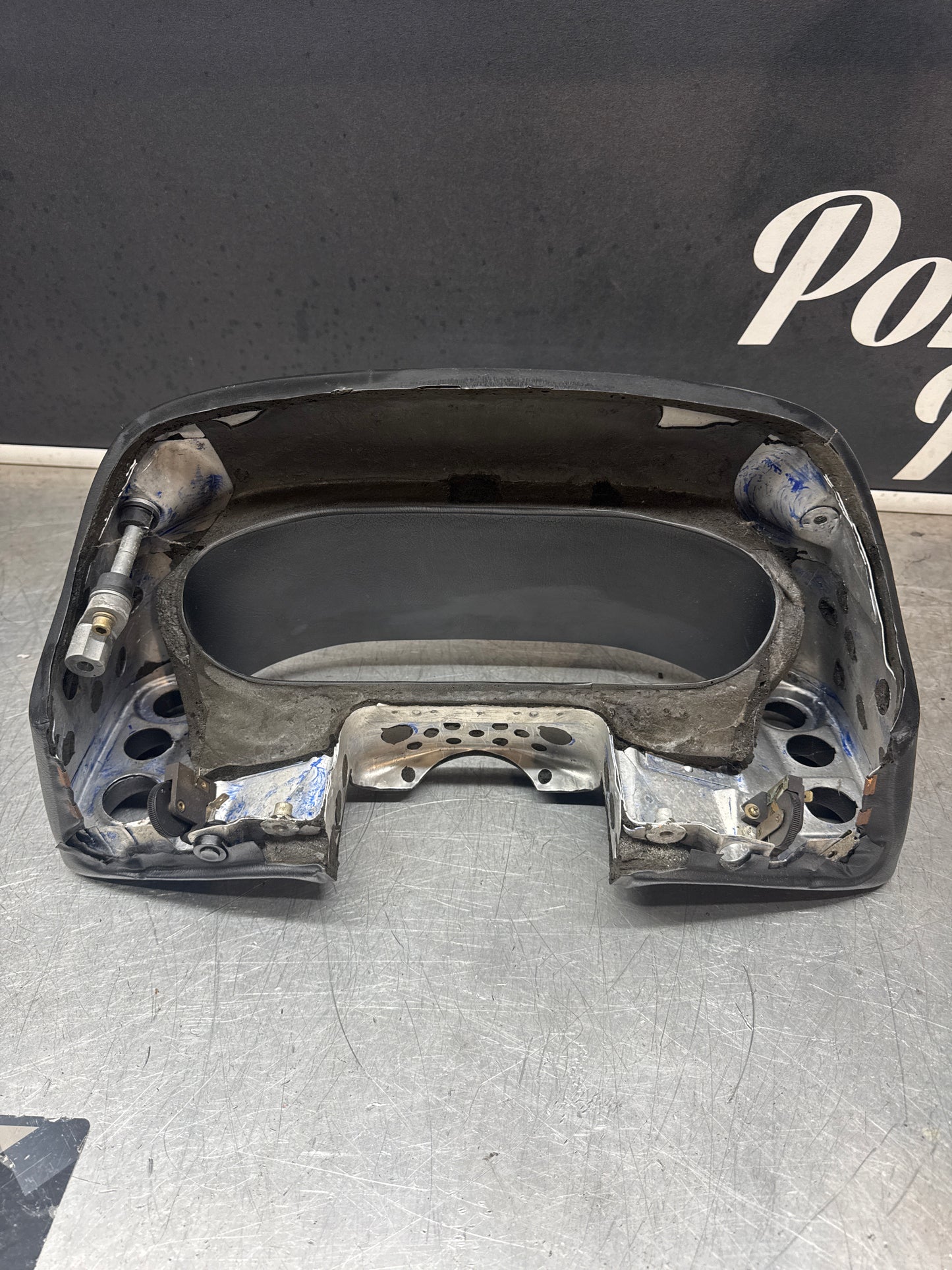 Porsche 928 instrument box black, Spares or Repairs. 92855203103