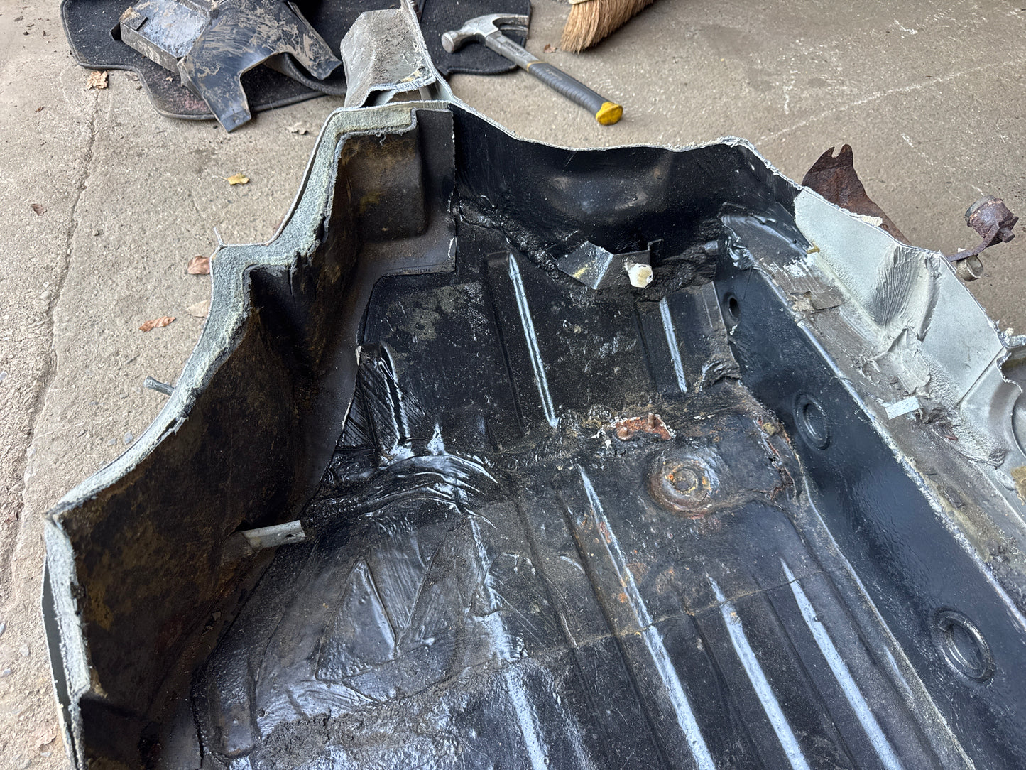 Porsche 944 S2 floor pan right side 94450150100 spares or repair