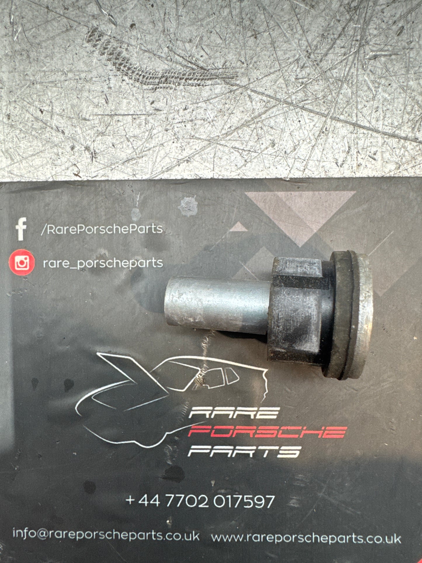 Porsche 928 spacer sleeve 92855216002 / 92855215002 / 92855204902 used