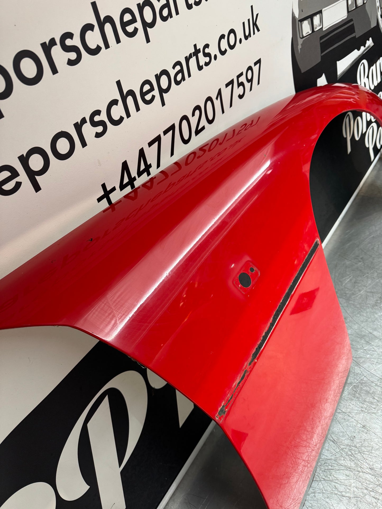 Porsche 924 Front Right wing. 477821022 - Good Condition