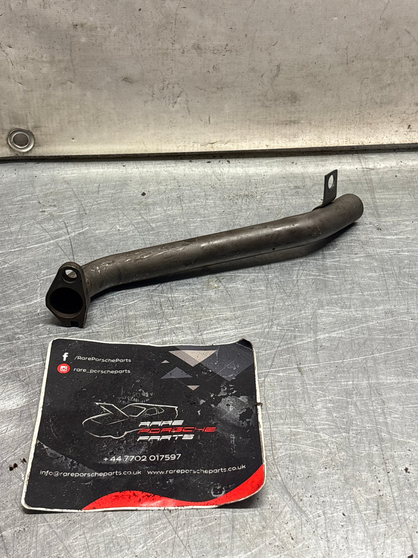 Porsche 944 Oil return pipe, used 94410718305 / 94410718303