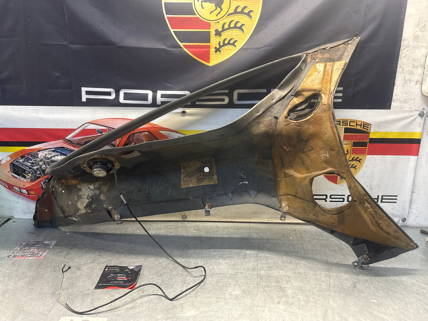 Porsche 928 right side lower side trim panel, grey used 92855502257