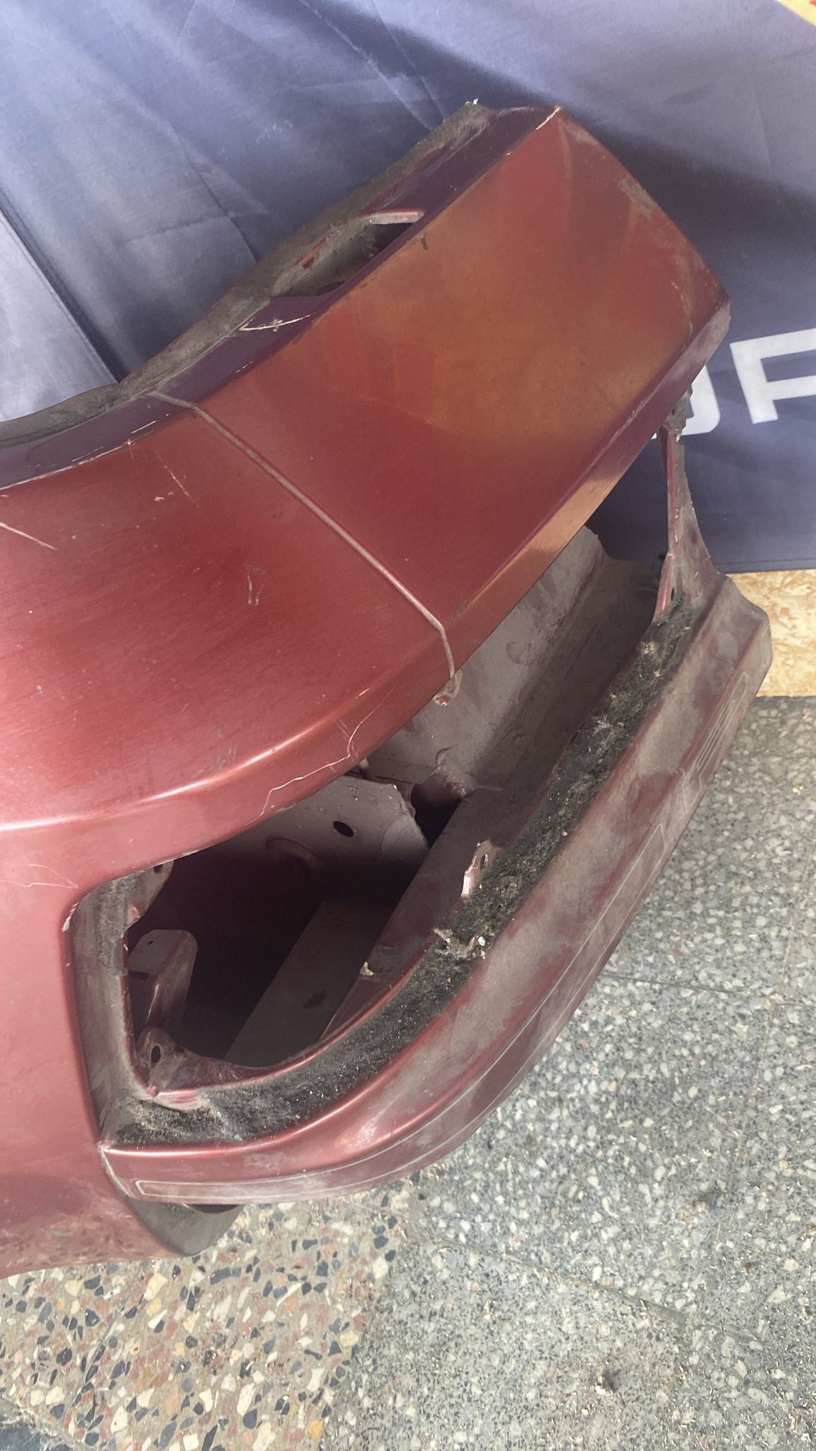 Porsche 944 left side cut, rear fender 94450390303,